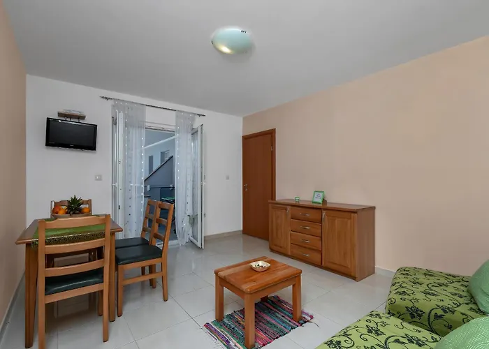 Villa Juric 2
