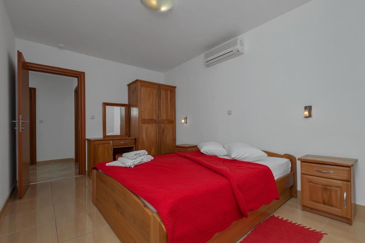 Juric 2 Apartment Baska Voda