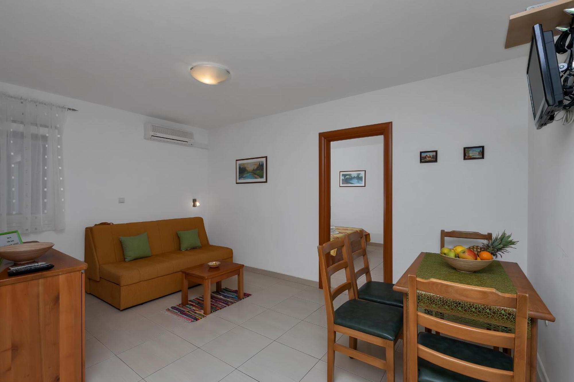 Juric 2 Apartment
