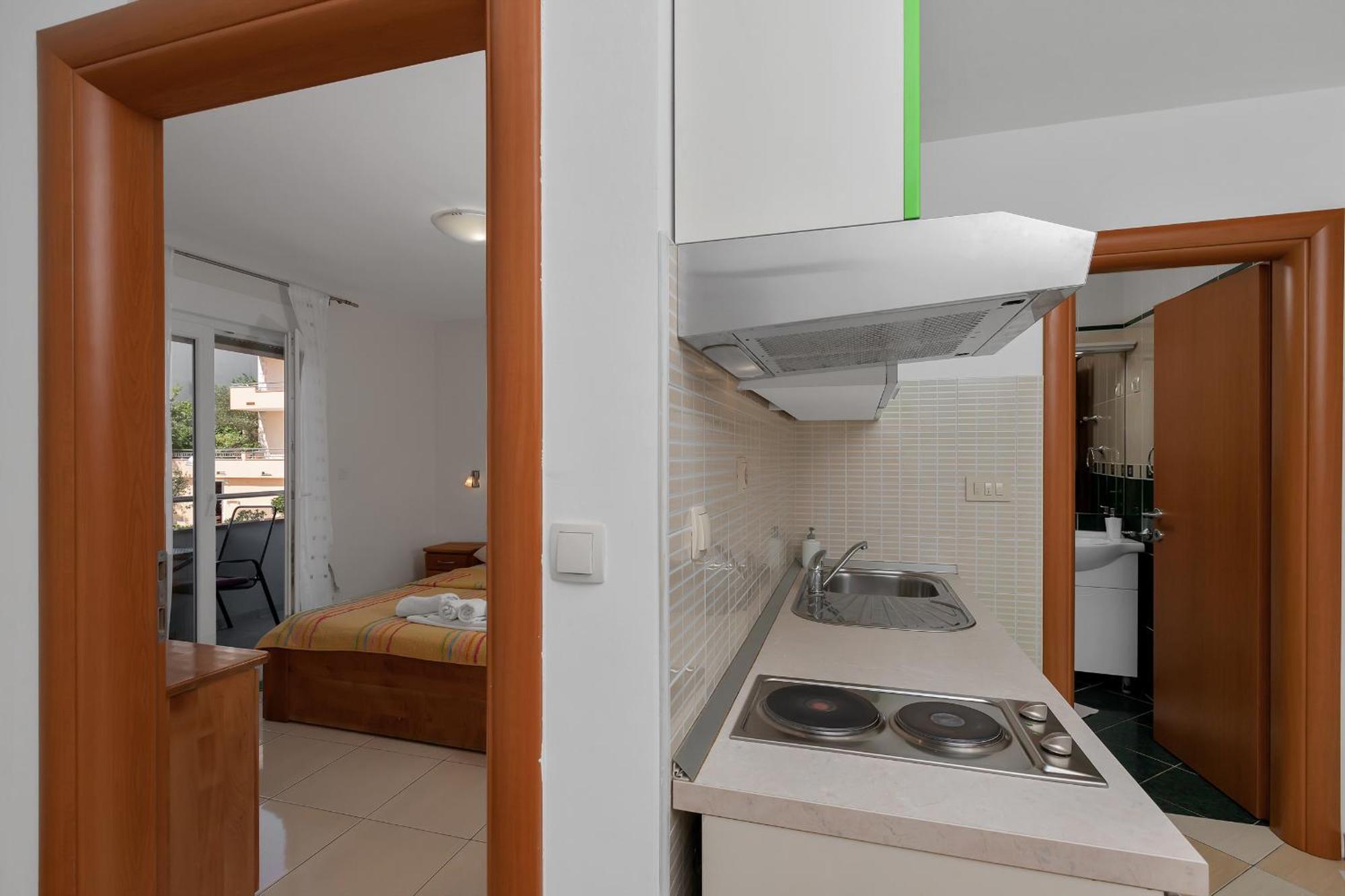 Juric 2 Apartment Baska Voda